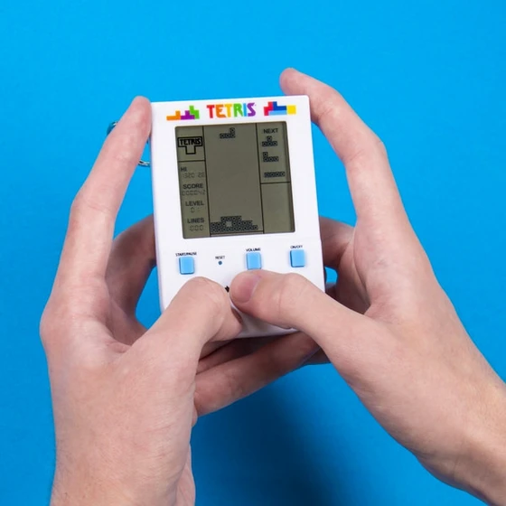 Retro przenośna konsola do gier Tetris