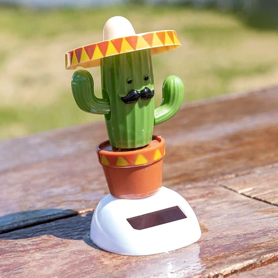 Figurka solarna kaktus